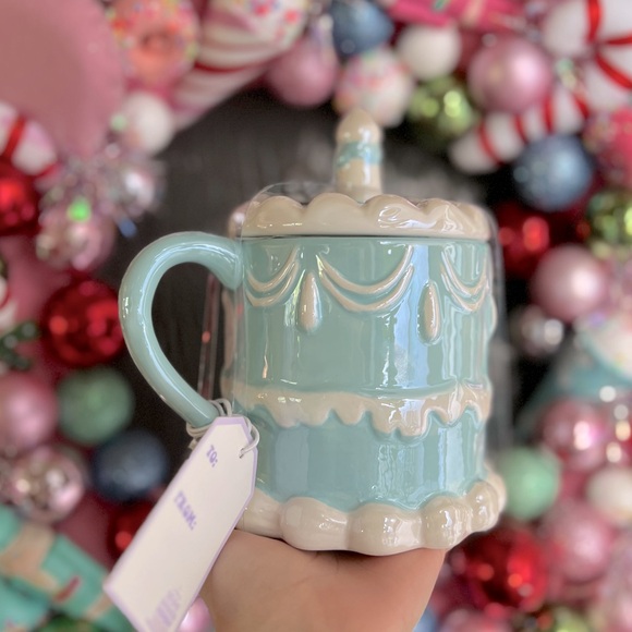 ✨NEW🍰Sheffield Home Pearlescent Baby Blue Vintage Theme Cake Mug💙 - Picture 3 of 8